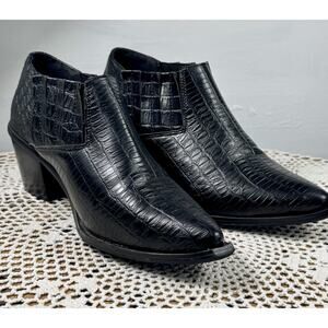 Ladies Animal Print Ankle Booties 2.5” Heels Black Size 9M by Seven7 sku 3339